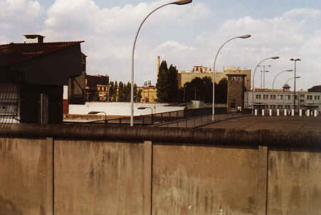 Border Crossing Oberbaum-Bridge